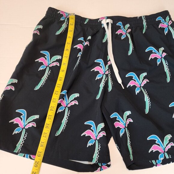 Chubbies Swim Trunks Men’s XXL Black Neon Palm Trees pockets Pool Beach - Picture 8 of 9